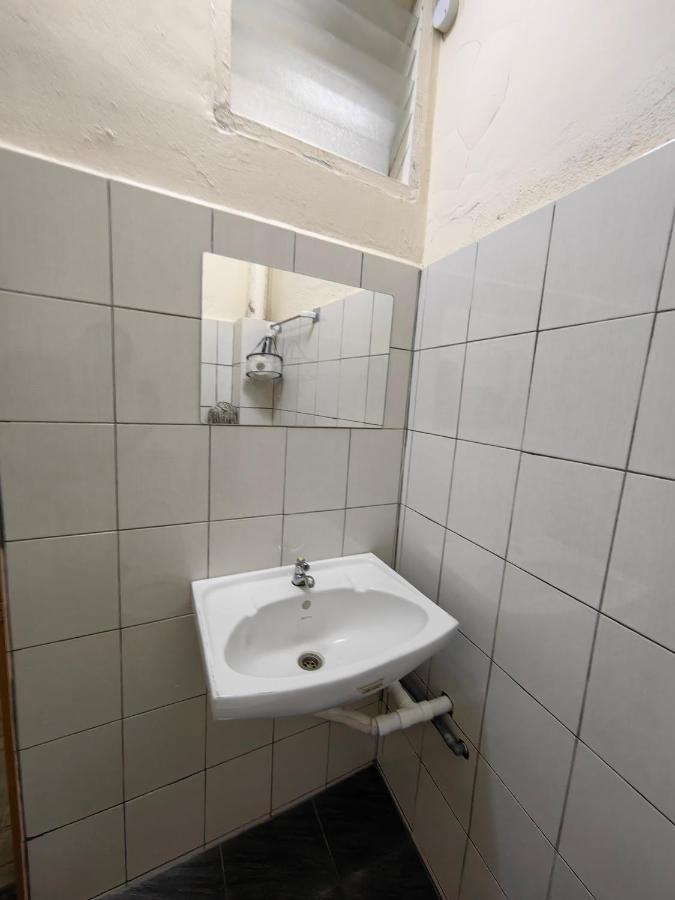 22A Hostel 乔治敦 外观 照片