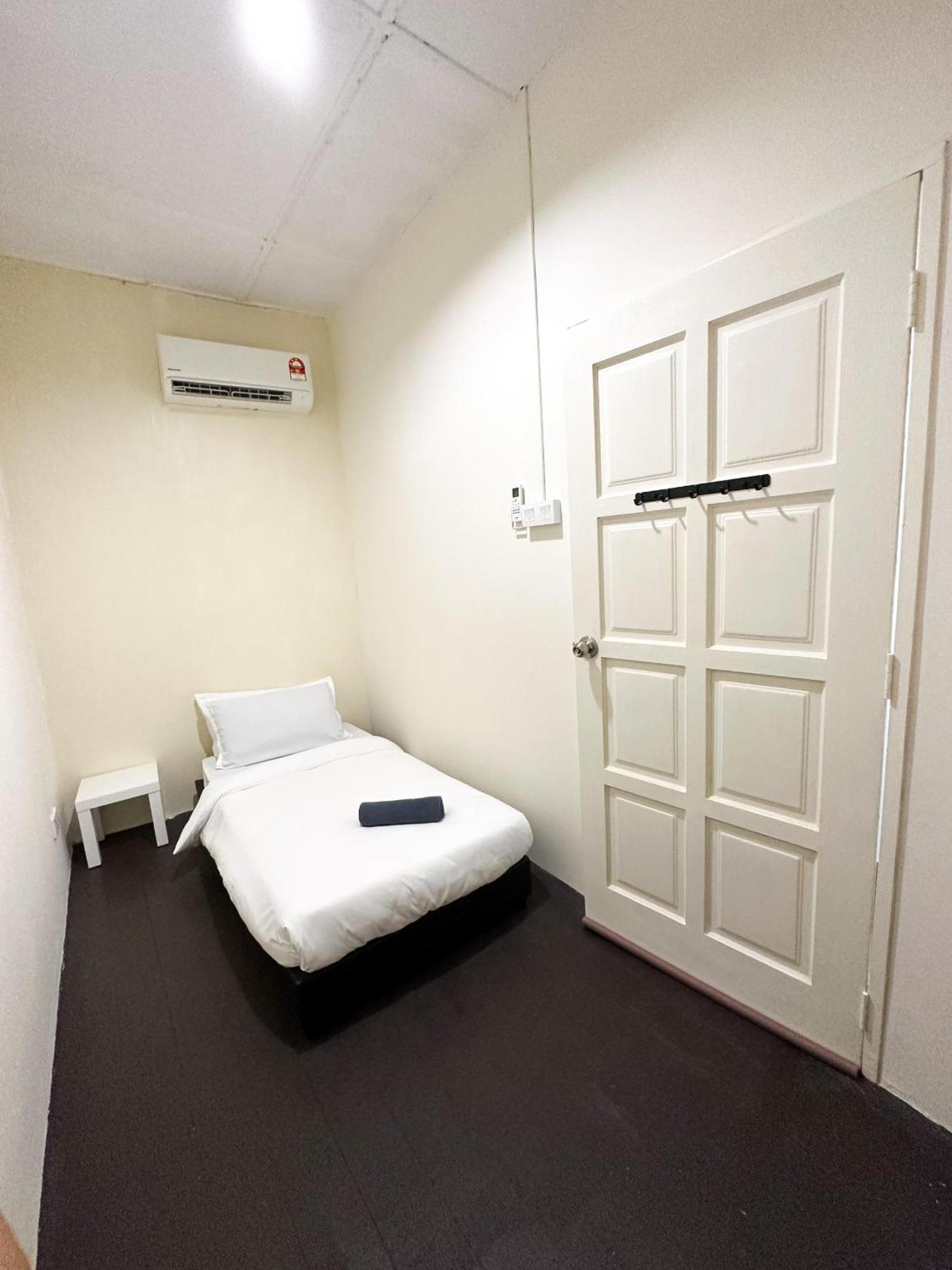 22A Hostel 乔治敦 外观 照片